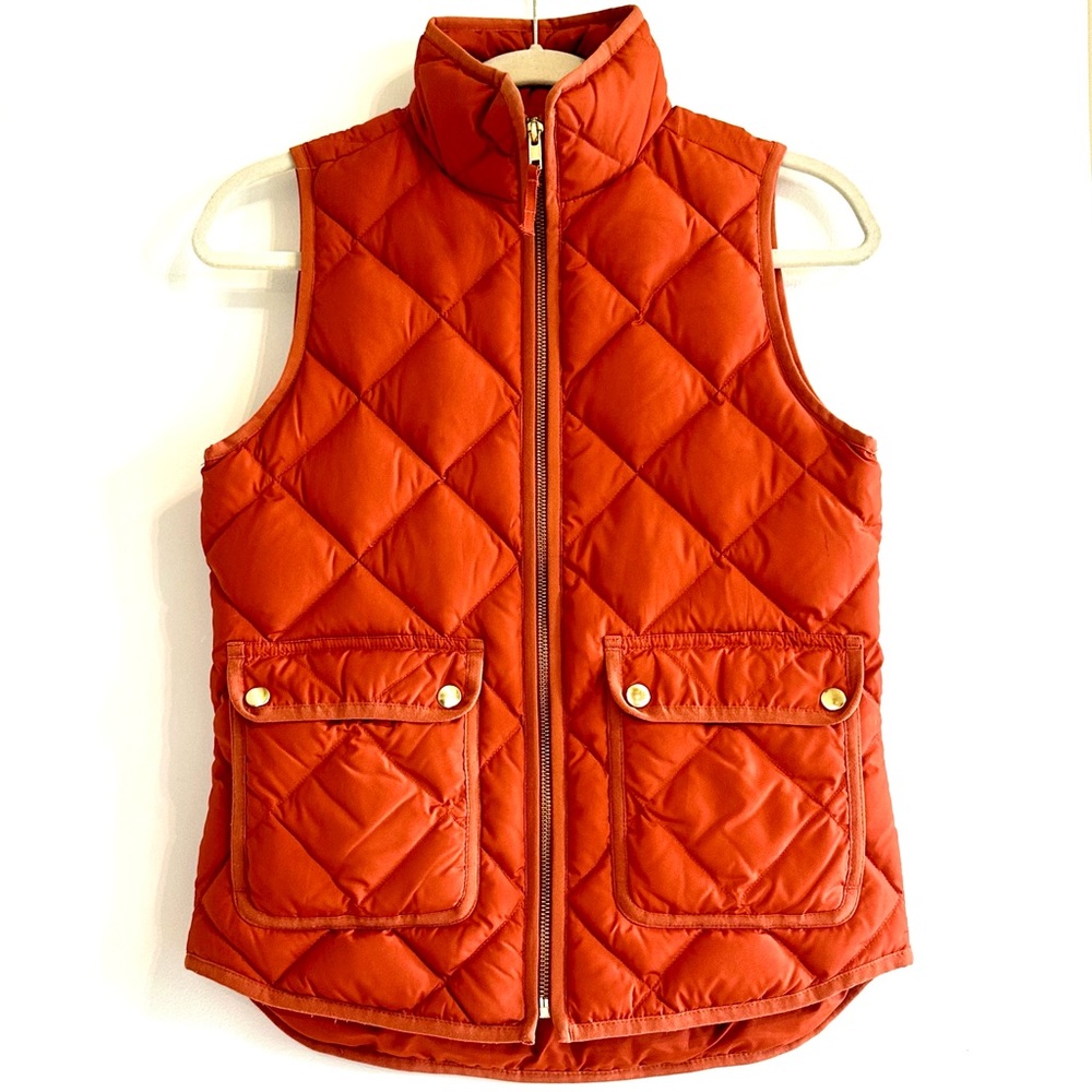 J. Crew Quilted Excursion Vest in pumpkin orange XXS